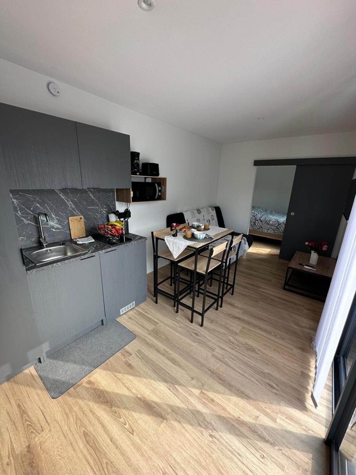 Cottage Bungalow Le St Vel' Velennes  Екстериор снимка